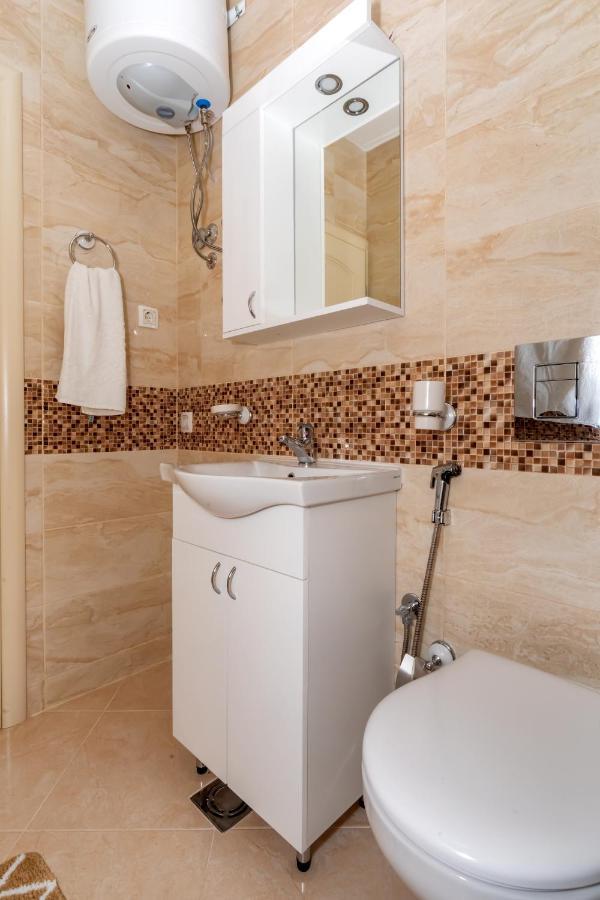 Kaom Lux Appartement Dobra Voda Buitenkant foto