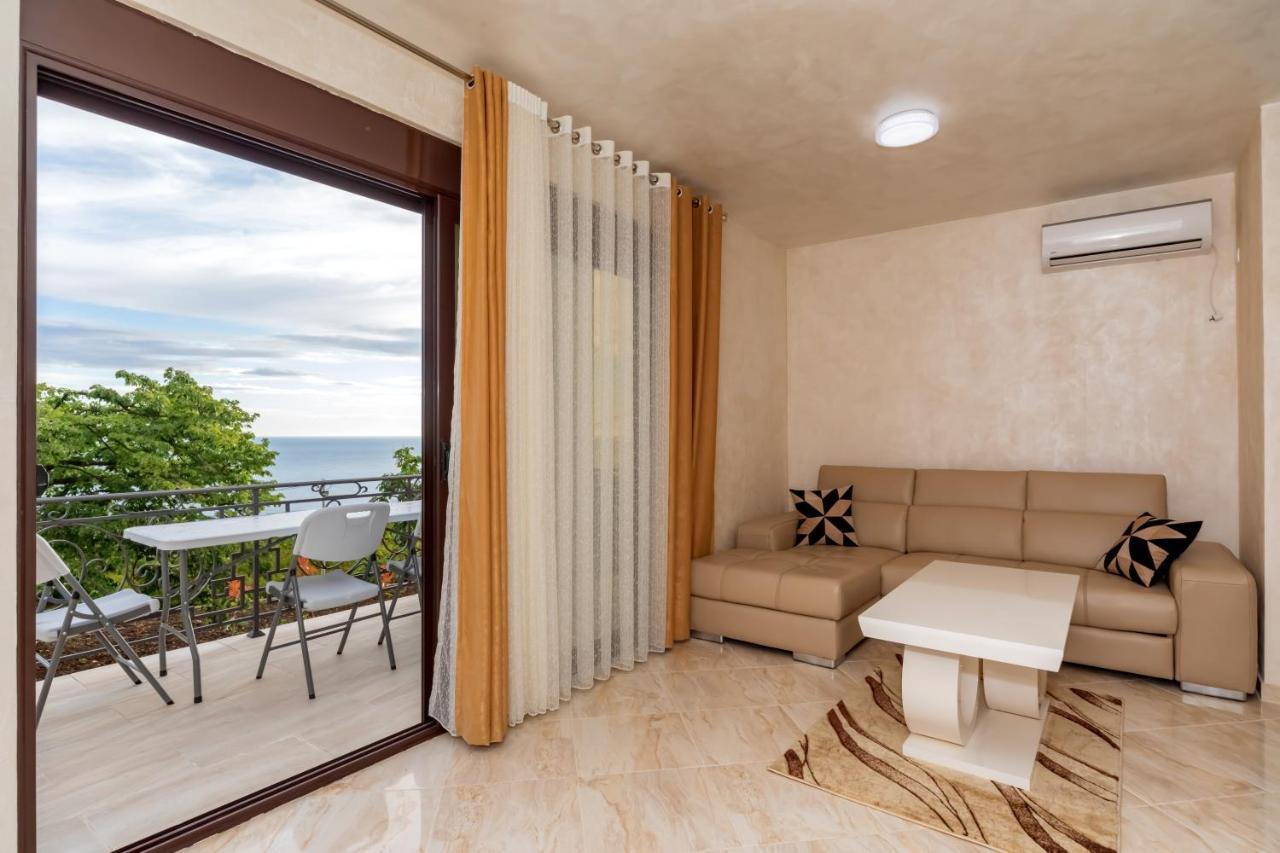 Kaom Lux Appartement Dobra Voda Buitenkant foto