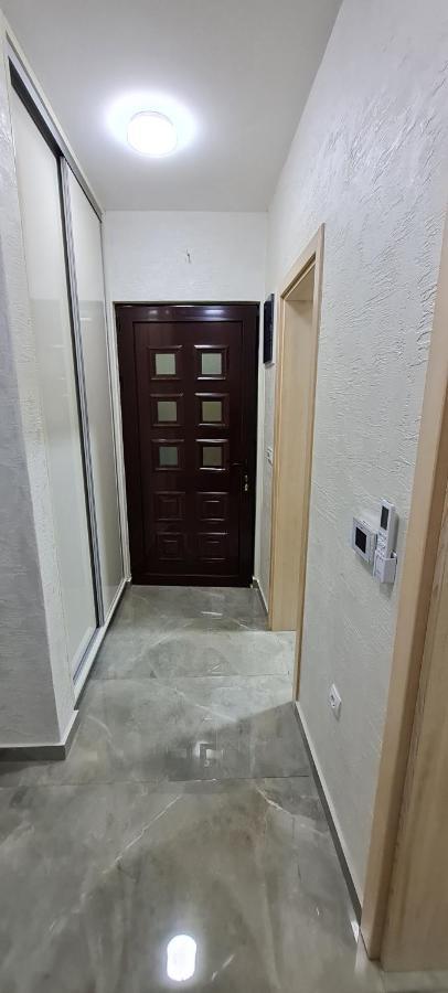 Kaom Lux Appartement Dobra Voda Buitenkant foto