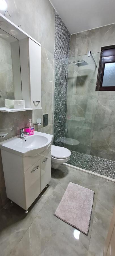 Kaom Lux Appartement Dobra Voda Buitenkant foto